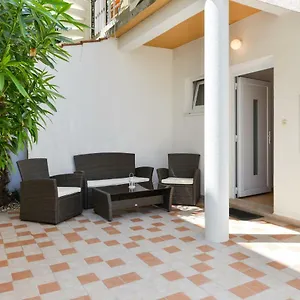  Apartman Mandic With Parking Horvátország
