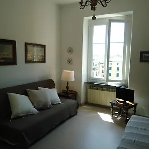 https://the-terrace-genoa.hotelitalianriviera.com