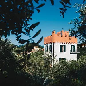 https://la-torretta-lerici.hotelitalianriviera.com